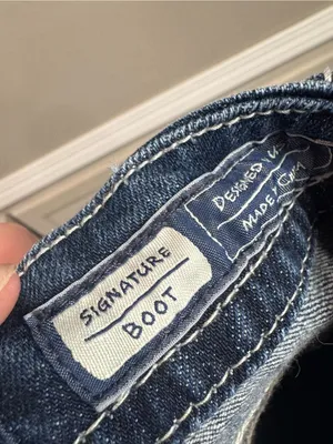 Miss Me Bootcut 28x31 thumbnail 9