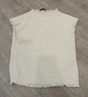 Bershka Sleeveless White Textured Top Size Medium thumbnail 1