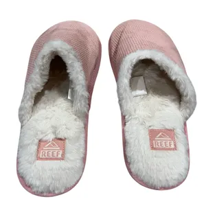 Reef Women's Cozy Slippers Leather Upper Light Pink Faux Fur Size US 7 EU 37.5 thumbnail 5