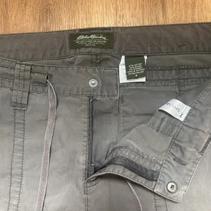 Eddie‎ Bauer Women's Convertible Cargo Hiking Pants Size 8 thumbnail 2