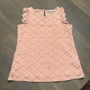 pink lace tank top thumbnail 1