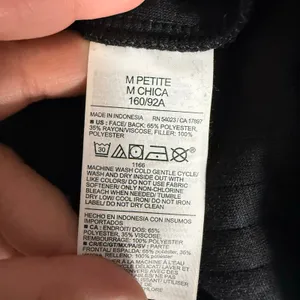 Old Navy Bounce Fleece Crew-Neck Cropped Sweatshirt, M Petite, 832528 thumbnail 4