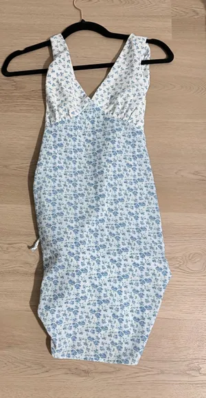 Blue floral dress thumbnail 1