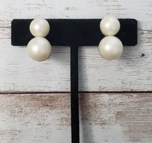 Vintage Clip On Earrings Two Faux Pearls / Faux Pearl Duo 7/8" thumbnail 1