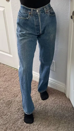 Levi's Vintage  mom Jeans 501 thumbnail 1
