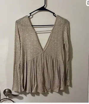 Long sleeve v neck top Tan Size M thumbnail 1