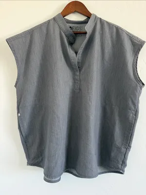 FIGS Rafaela Oversized Scrub Top XL Gray Technical Collection Nursing thumbnail 1