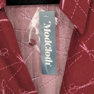 Modcloth A Cut Above Average Shirt Dress Size 12 Burgundy Scissors Hair Stylist‎ thumbnail 6