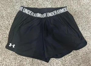 Under Armour Shorts thumbnail 1
