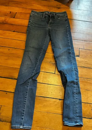 American Eagle Skinny Jeans thumbnail 1