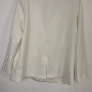Lush Clothing Cream Blazer with Wooden Buttons size M thumbnail 4