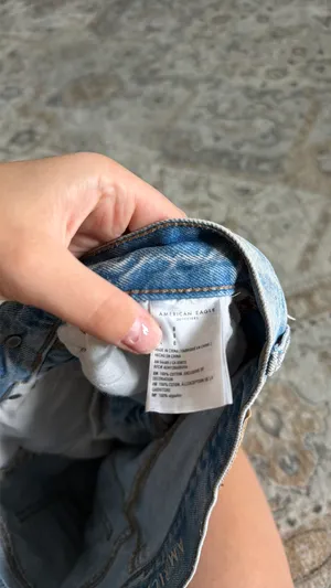 American Eagle Mom Short Jean thumbnail 6