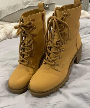 Heeled Booties Tan Size 7 thumbnail 1