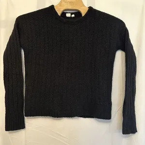 GAP Size Small Tall Black Round Neck Acrylic‎ Alpaca Wool Blend Knit Sweater thumbnail 1