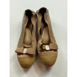 Salvatore Ferragamo Beige Leather Vara Bow Block Heel Pumps Made‎ in Italy sze 6 thumbnail 2