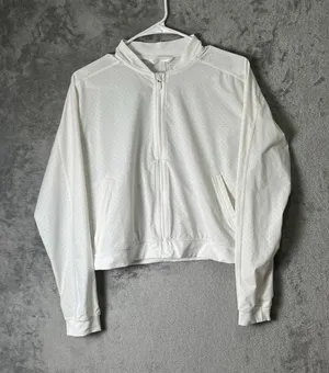 Lululemon Final Lap Jacket Size 6 White Perforated Lightweight Running Zip Up 6 thumbnail 1