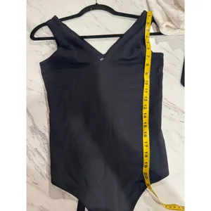 Abercrombie & Fitch Black‎ Bodysuit Women’s Medium V-Neck Sleeveless Stretch thumbnail 4