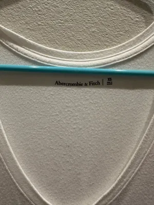 Abercrombie Tee V-Neck thumbnail 2