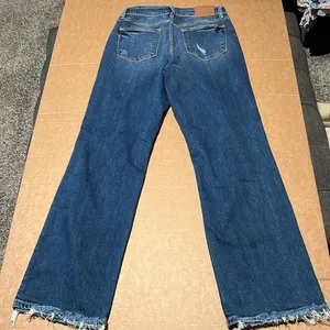 Judy Blue Mid-Rise Straight Leg Distressed Dad Jean, size 28 thumbnail 12