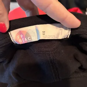 FP Beach Black Knit Tiered Midi Dress Long Sleeve Relaxed Boho‎ Size Medium thumbnail 4