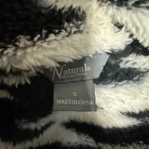 Natural Reflections Geometric Print Sherpa Pullover Quarter Zip Sweater thumbnail 6