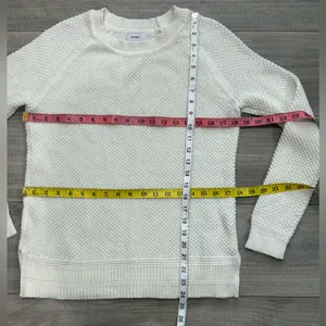Old Navy Cream Knit Sweater Size M thumbnail 3