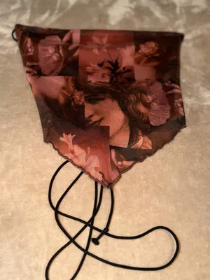 SHEIN Brown Art Print Asymmetric Cowl Crop Top thumbnail 4