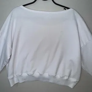 Hollister White Pullover Sweatshirt Women's Size S Logo Long Sleeve Casual thumbnail 10