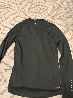 Women’s Nike Dri-Fit Quarter-Zip thumbnail 2