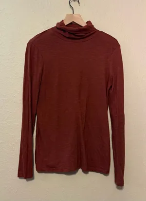 Pact Organic Cotton Featherweight Slub Turtleneck Long Sleeve Womens Size Medium thumbnail 1
