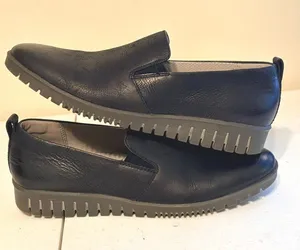 Dansko Women's Linley Black‎ Burnished Flats Slip Ons EU Size 38 US 7.5 thumbnail 1