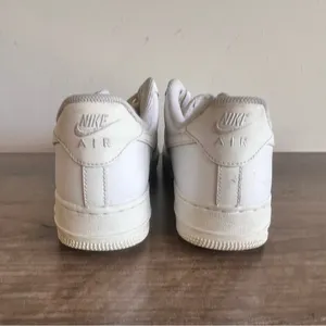 Nike Air Force 1 ‘07 Triple White Shoe Size 8.5 or 10 #404A thumbnail 5