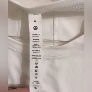 Lululemon Muscle Love Long Sleeve Shirt Top Motif White Graphic Wordmark Size 6 thumbnail 10
