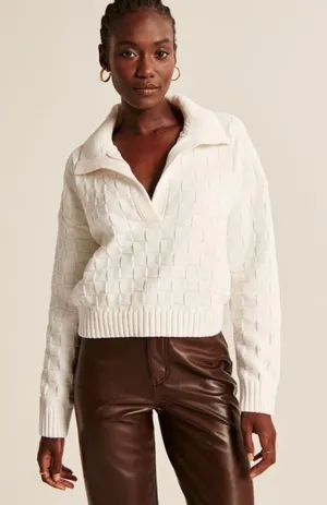 White Abercrombie collar sweater thumbnail 1