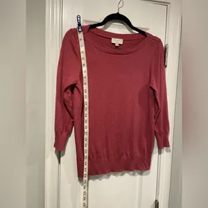 Loft Size M Burgundy Boat Neck 3/4 Sleeve Pullover Knit Top Split Hem Sweater thumbnail 3