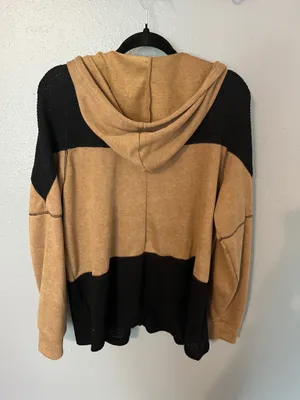 Dokotoo Black and Tan Zip Hoodie Multiple Size M thumbnail 3