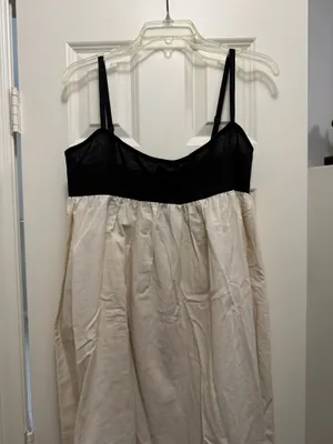 Strappy Maxi Dress Pretty Little Thing thumbnail 4