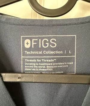 FIGS Scrub Set thumbnail 4