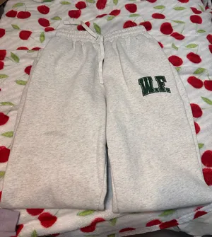 White Fox Sweatpants Boutique thumbnail 1