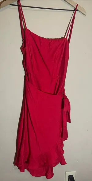 Hello Molly Red Wrap Mini Dress Medium Open Back Ruffle Hem Cocktail Party Date thumbnail 1