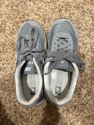 New Balance Sneakers thumbnail 2