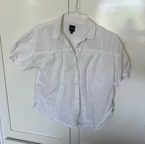 Women’s Gap Top Medium thumbnail 1