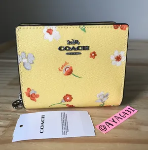 Coach Wallet thumbnail 1