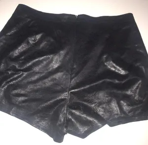 Very J Light Leather Lace Up Shorts thumbnail 3