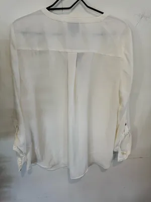 JM Collection White V-Neck Button-Front Women's Blouse thumbnail 3
