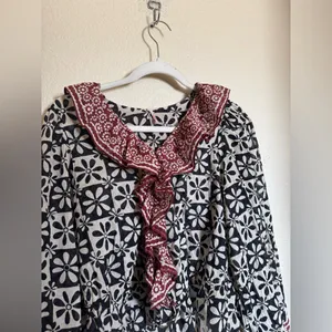 Free People‎ Mikaela Printed Wrap Top Size S Batik Floral Ruffle Boho Peasant thumbnail 5