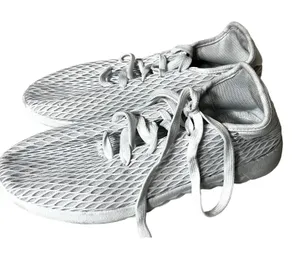 Solemates white sneakers 8/9 tennis shoes comfort mesh‎ thumbnail 1