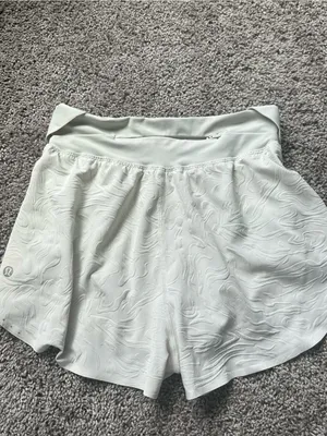 lululemon athletica White Fast and Free Emboss Bone Layered Athletic Shorts thumbnail 3