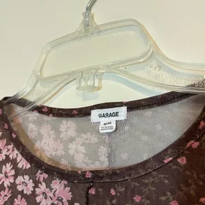 Garage Mesh Shirt Cropped Long Sleeve Pink Brown Mixed Ditsy Floral Layering Med thumbnail 4