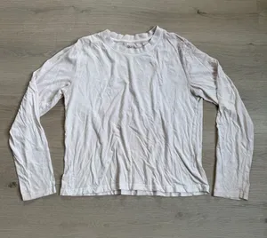 Quince ivory pale pink lightweight crewneck long sleeve layering tee size small thumbnail 1